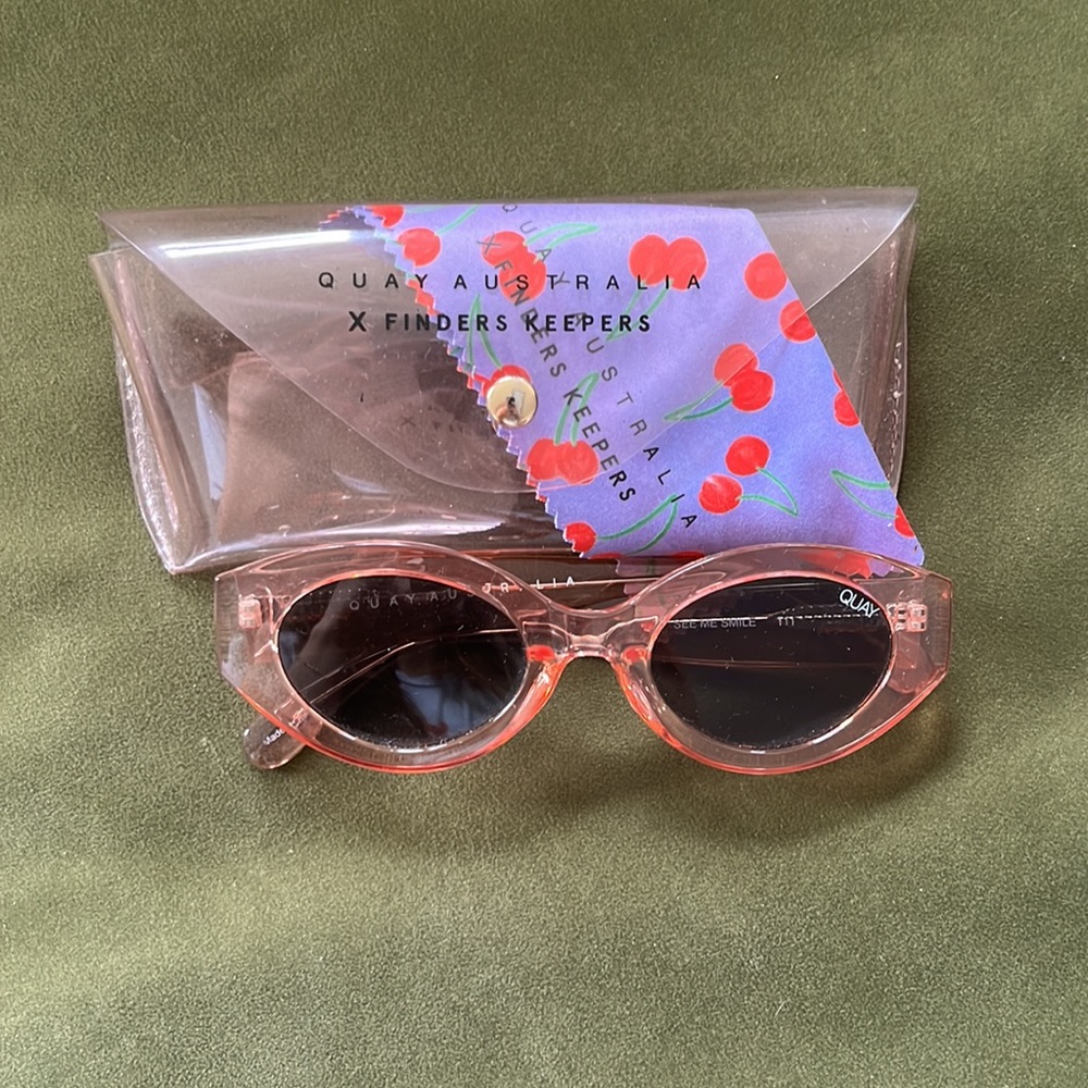 Quay X Finders Keepers Pink lucite Sunglasses